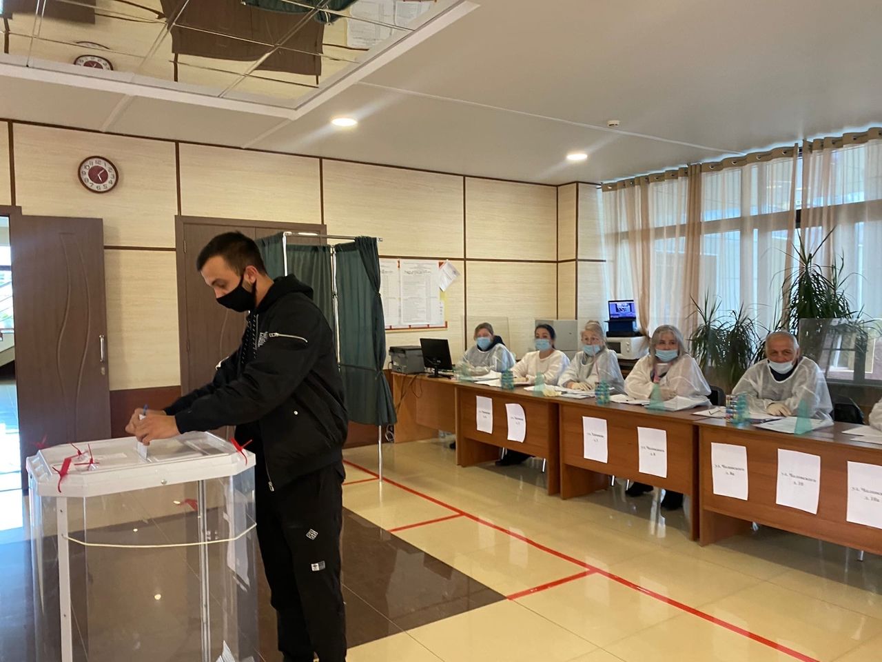 В&nbsp;Менделеевске продолжается голосование на&nbsp;избирательных участках