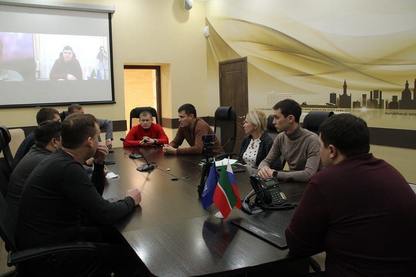 Руководитель района Радмир Беляев  провел первое рабочее совещание в 2022 году