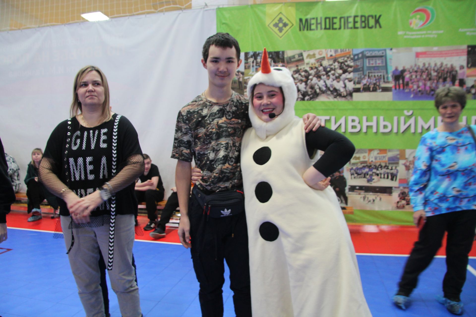 В Менделеевске прошел новогодний праздник для детей с ограниченными возможностями здоровья