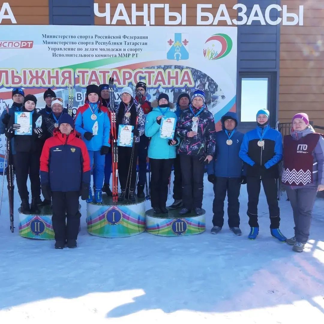 Образовательные организации Менделеевска взяли медали в лыжных гонках