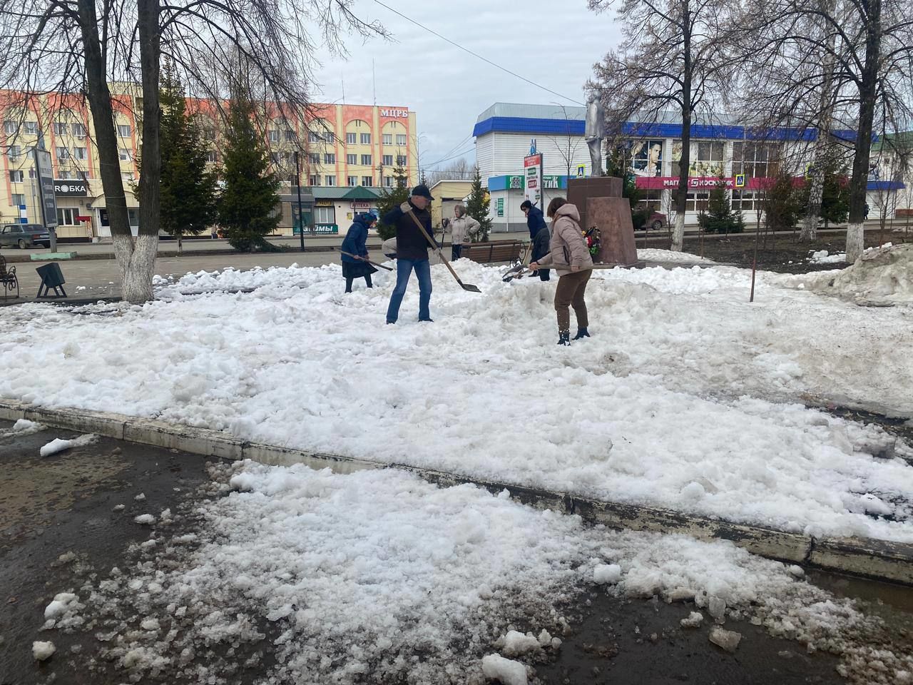 В Менделеевске продолжается санитарно-экологический двухмесячник