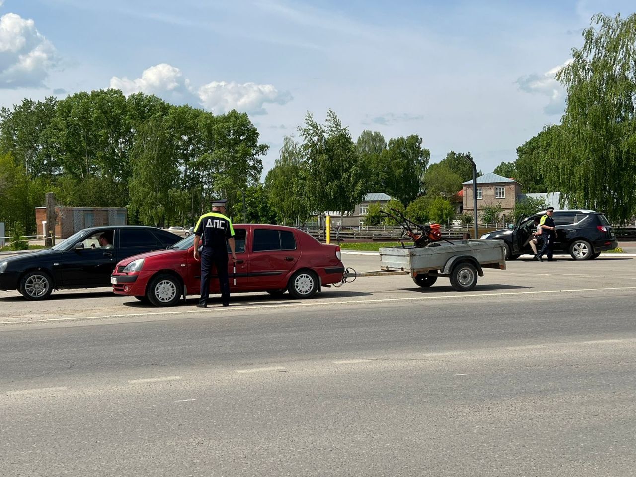 ГИБДД Менделеевска провели рейд по проверке водителей | 02.06.2022 |  Менделеевск - БезФормата