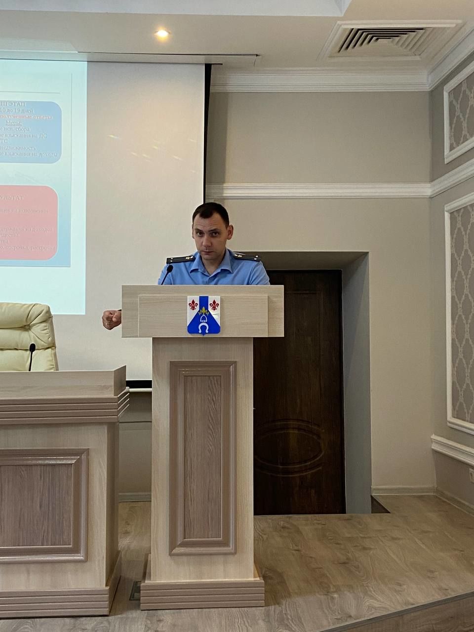 В Менделеевске обсудили сбор оплаты за жилищно-коммунальные услуги