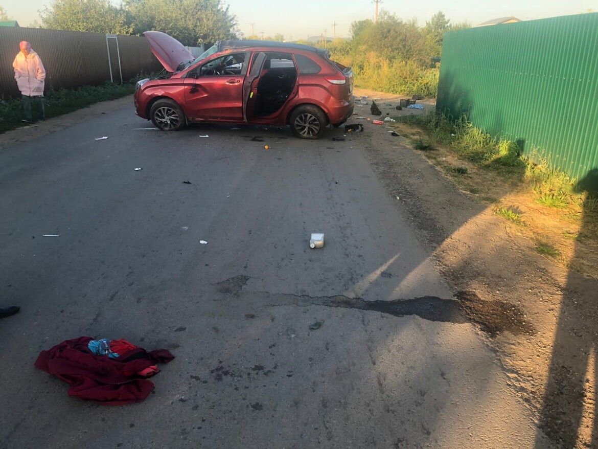 В Татарстане на ходу перевернулся автомобиль, умерла пассажирка