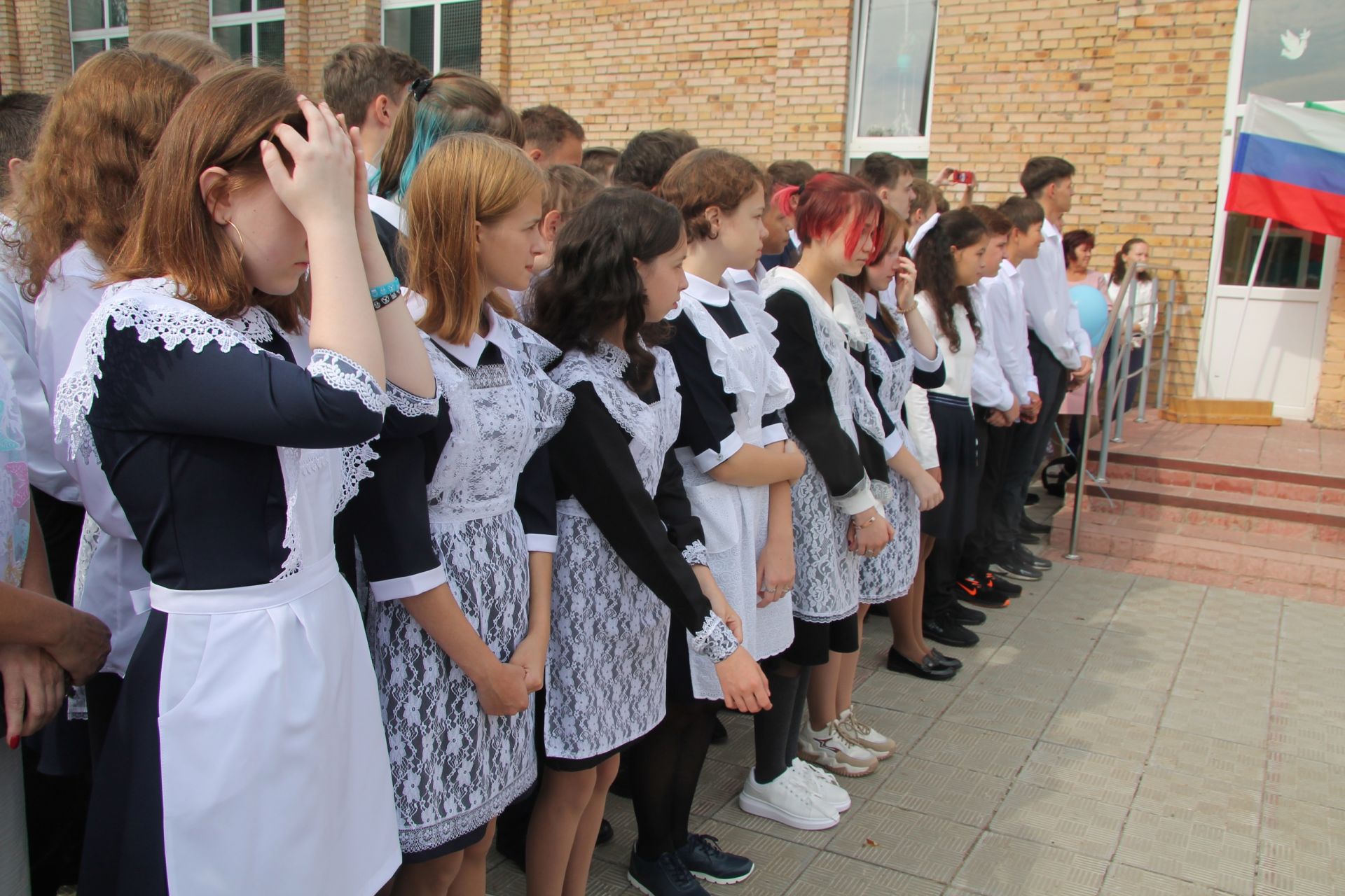 Школа мужества и воинской славы встретила учеников в новом учебном году