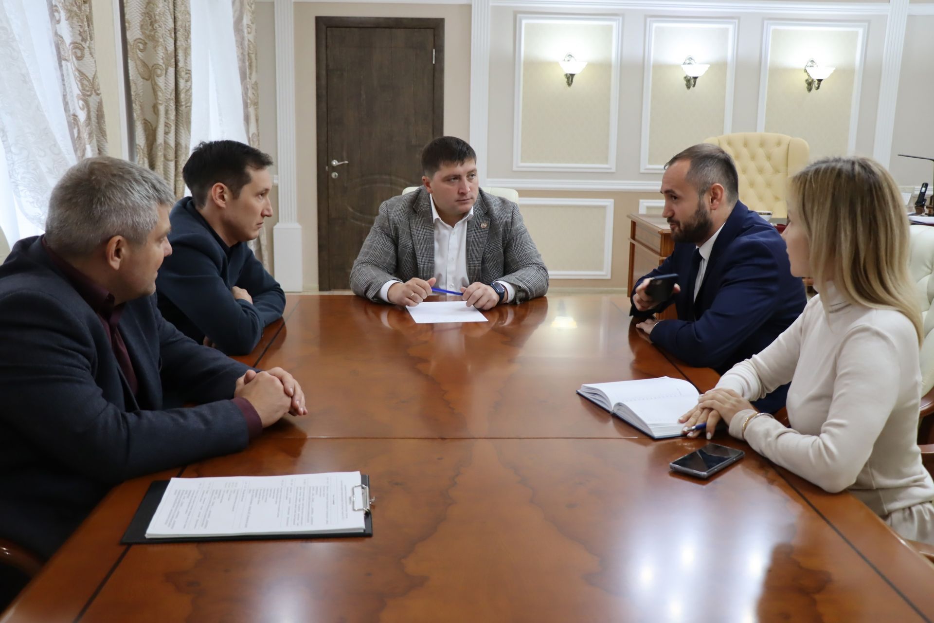 Участники кадрового резерва Президента РТ посетили Менделеевск