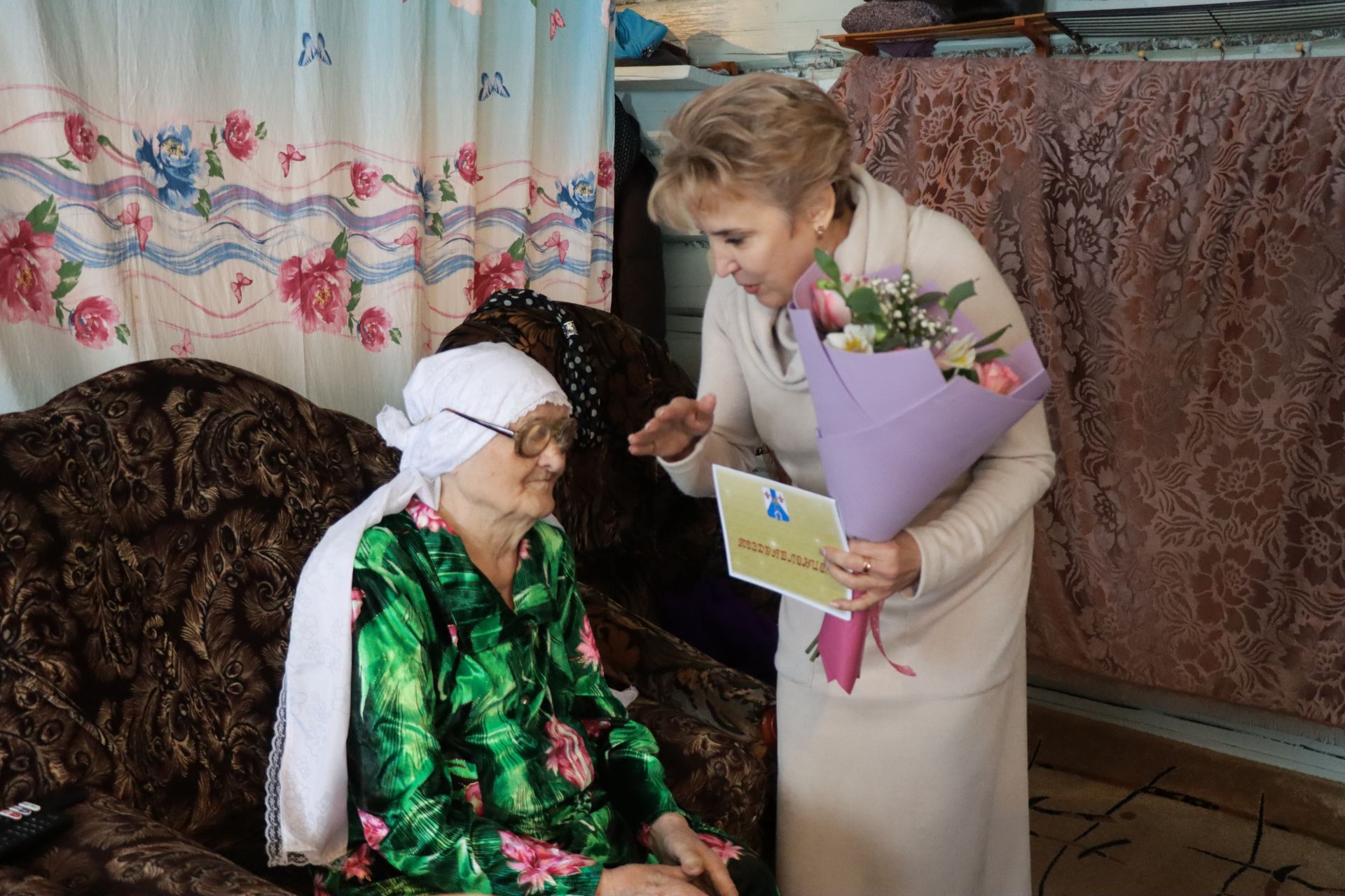 Жительница Псеевского поселения Фаузия Гилязова отметила 90-летие