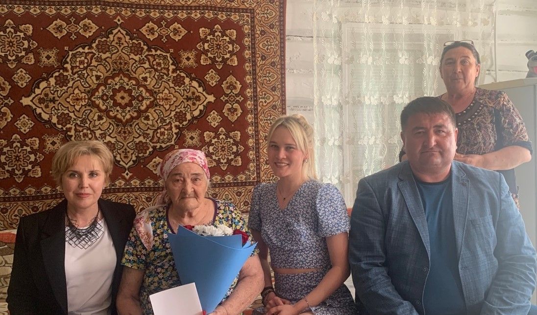 Жительнице деревни Камаево Джамиле Идиятуллиной исполнилось 90 лет