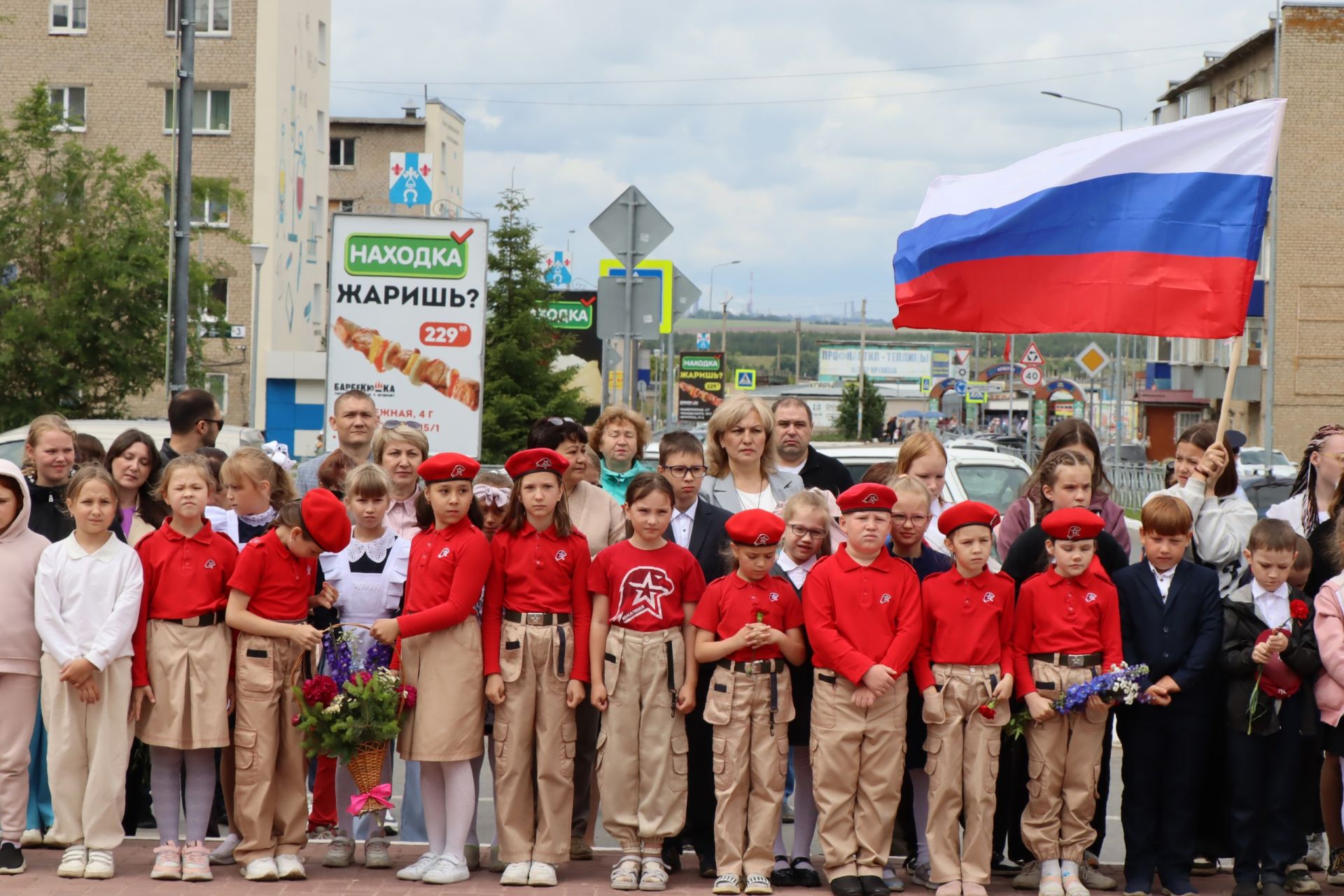 В Менделеевске почтили память участников Великой Отечественной войны