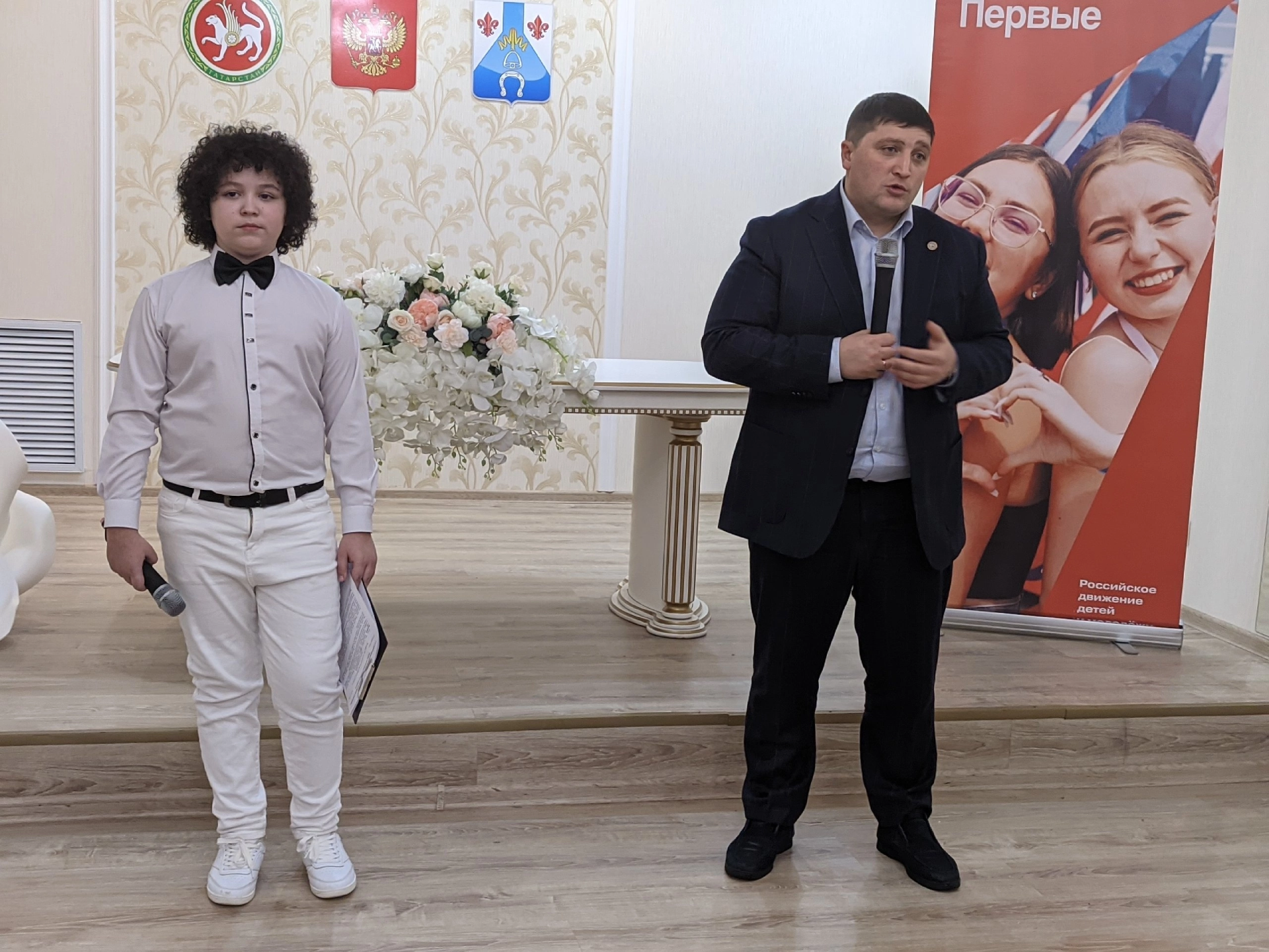 12 юных менделеевцев получили паспорта в рамках всероссийской акции «Я - гражданин России»