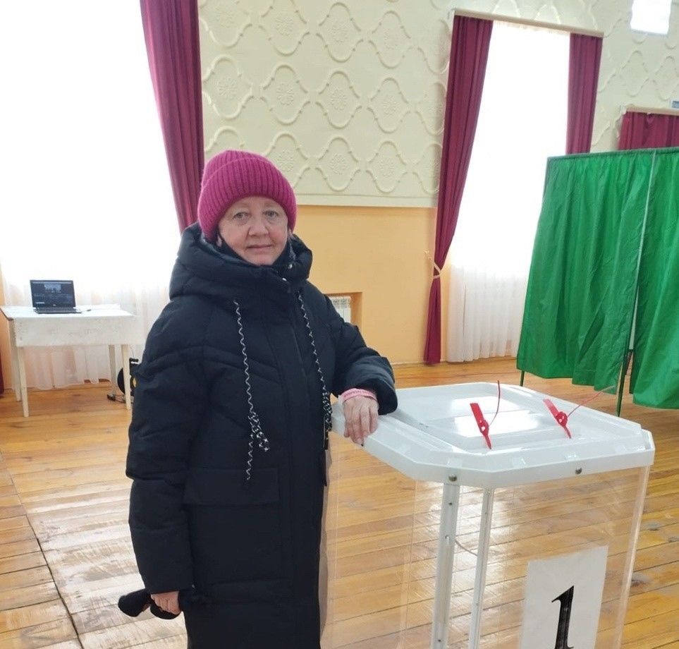 В Менделеевске стали известны имена обладателей призов по итогам первого дня голосования