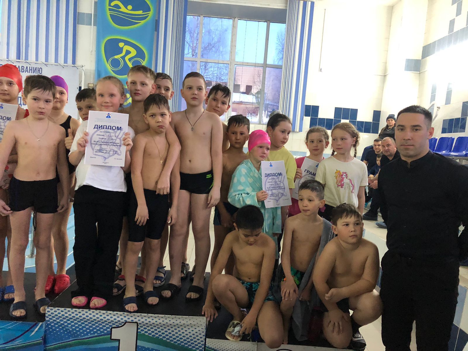В оздоровительном комплексе «Нептун» Менделеевска проведены соревнования среди младших воспитанников