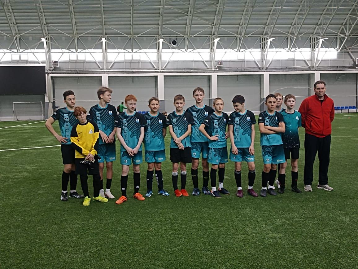 Менделеевские юные футболисты взяли «серебро» в турнире в Набережных Челнах