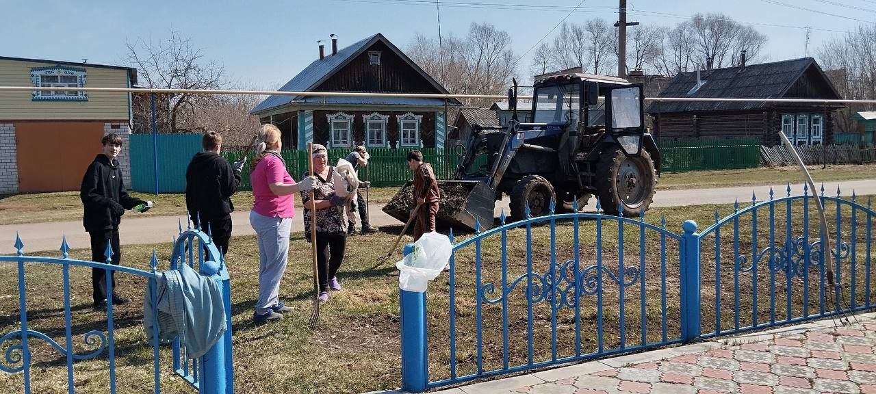 В рамках проекта «Родные – Любимые» в Псеевской школе провели экологический средник