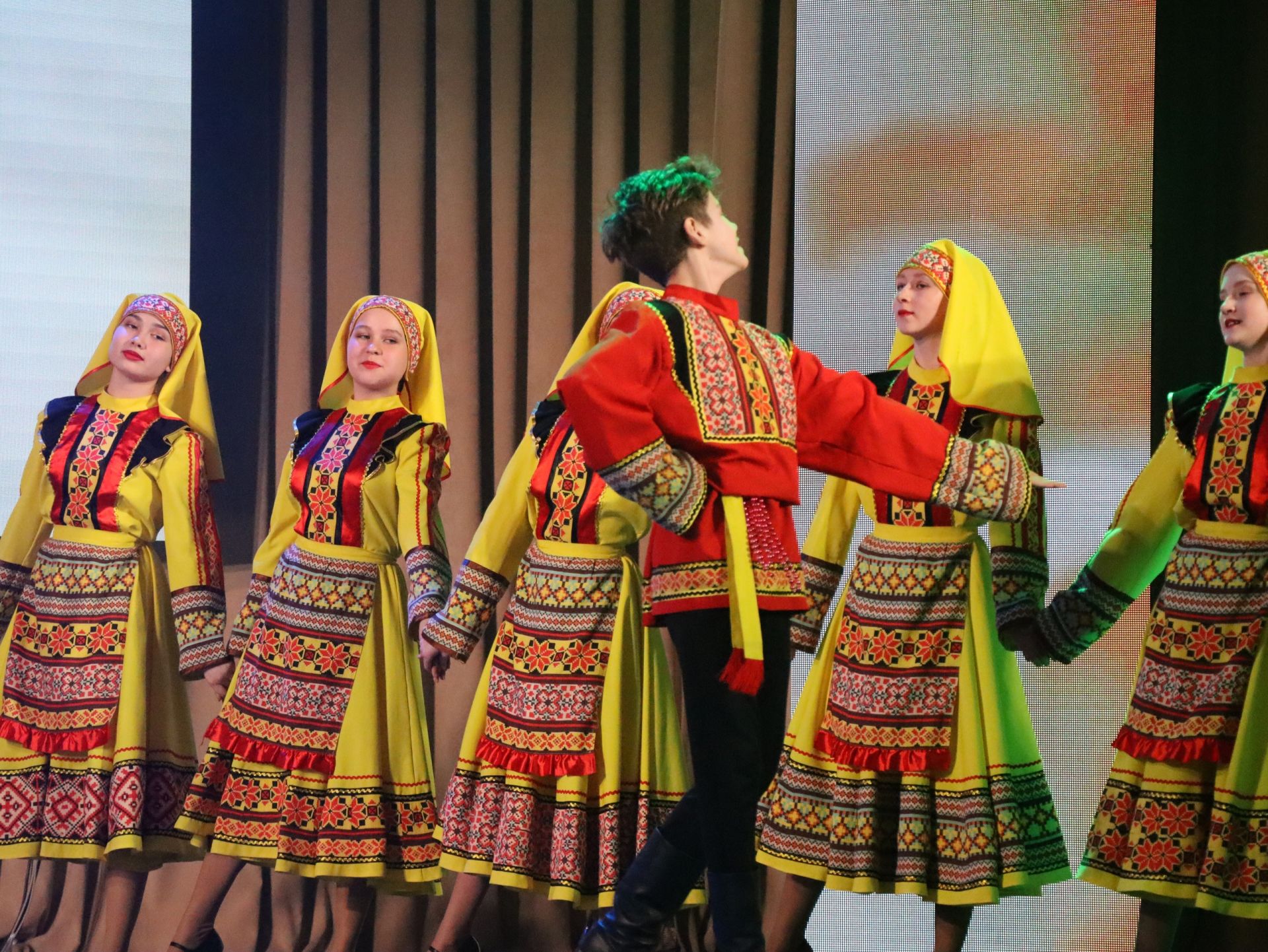 Заслуженный коллектив народного творчества РФ «Шаян» отметил 45-летний юбилей