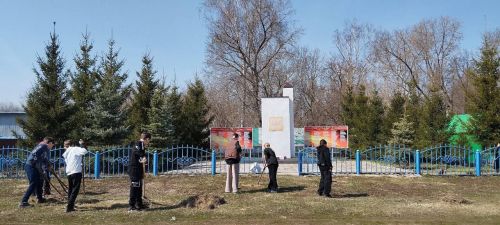 В рамках проекта «Родные – Любимые» в Псеевской школе провели экологический средник