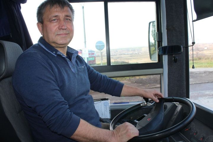 Валентин Миронов: "Самое главное – сохранять спокойствие за рулём и быть внимательным на дороге"
