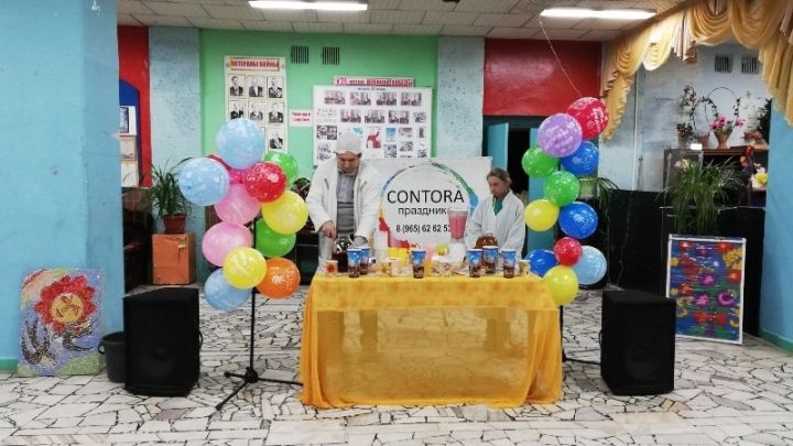 В  Тихоновском СДК отметили День молочных коктейлей