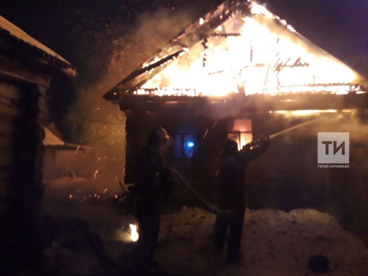 В Татарстане во время пожара погиб мужчина