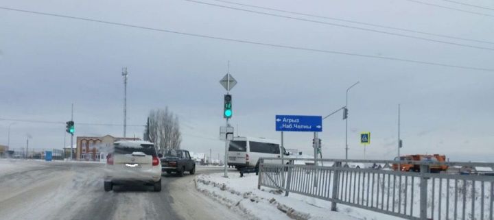 Новые светофоры появились в Менделеевске