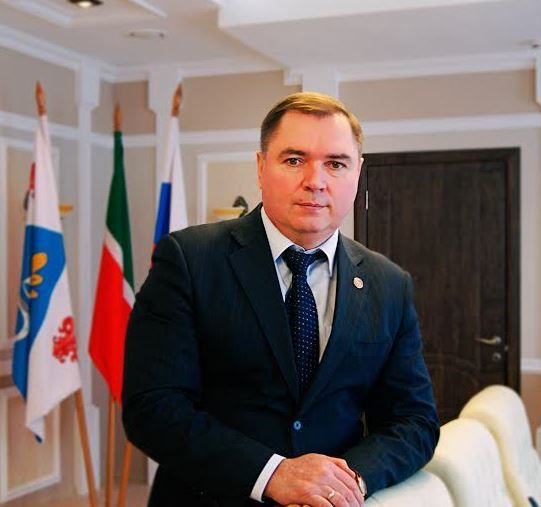 Поздравление главы района Валерия Чершинцева с Днем татарстанской печати