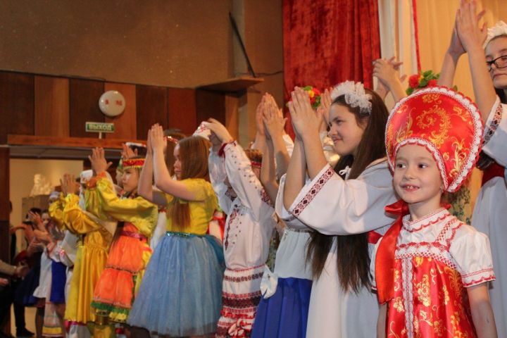 Директор Детской школы искусств Алия Абрамова: «Успеваемость 100 %»