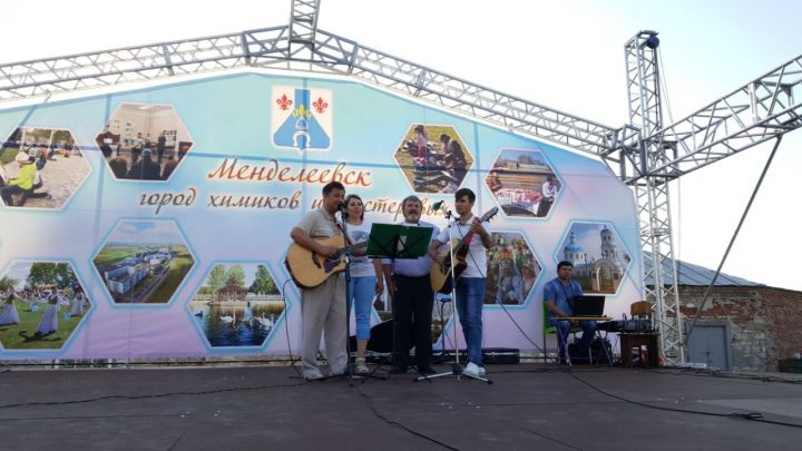 В парке «Ушковские острова» состоялся концерт бардовской песни