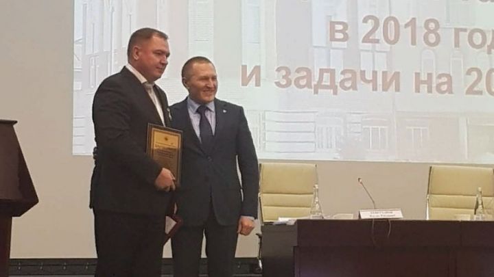 Валерий Чершинцев получил медаль «За содействие» от Госалкогольинспекции