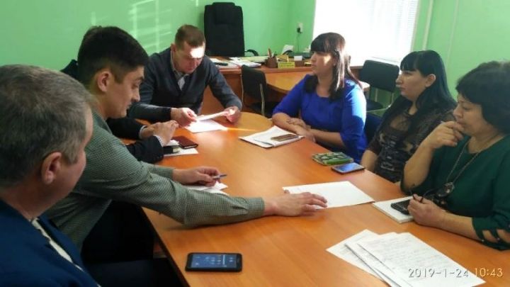 В Менделеевске прошло совещание по вопросам поставки мяса в образовательные организации района