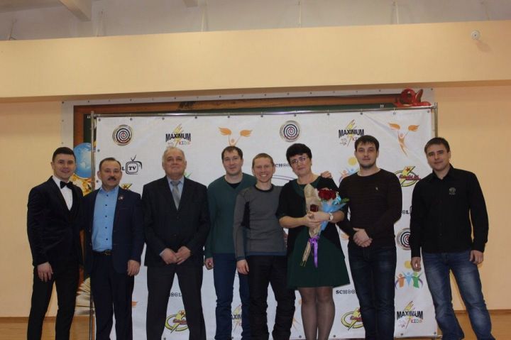 "Вспомним школьные годы":  в школах Менделеевска пройдут встречи выпускников 