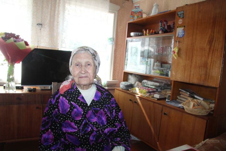Жительница села Ижёвка Менделеевского района Мария Судакова отметила 90-летие