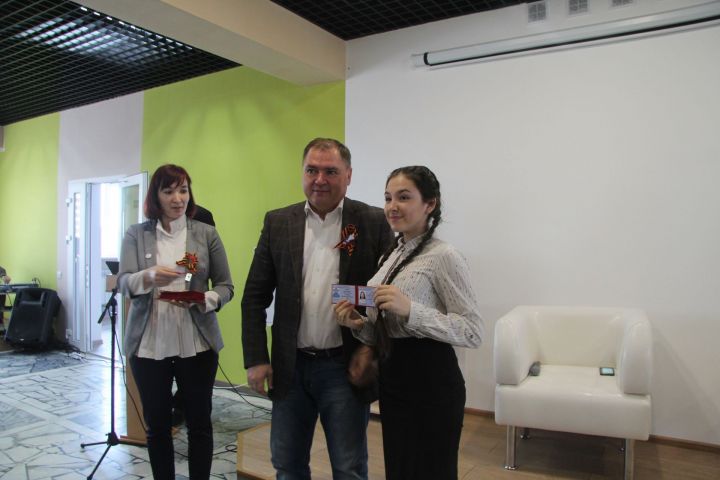 Валерий Чершинцев пообщался с молодёжью города в обновленном молодёжном центре «Яшьлек»