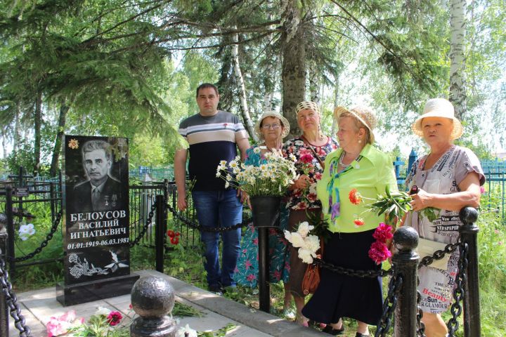 В канун Дня памяти и скорби молодогвардейцы Менделеевского района провели ряд мероприятий