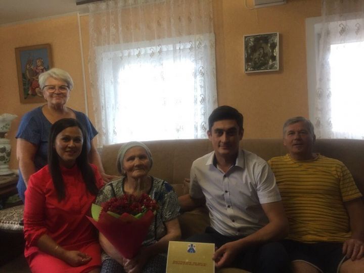 Жительница Ижёвки Мария Леонтьева отметила 95-летие