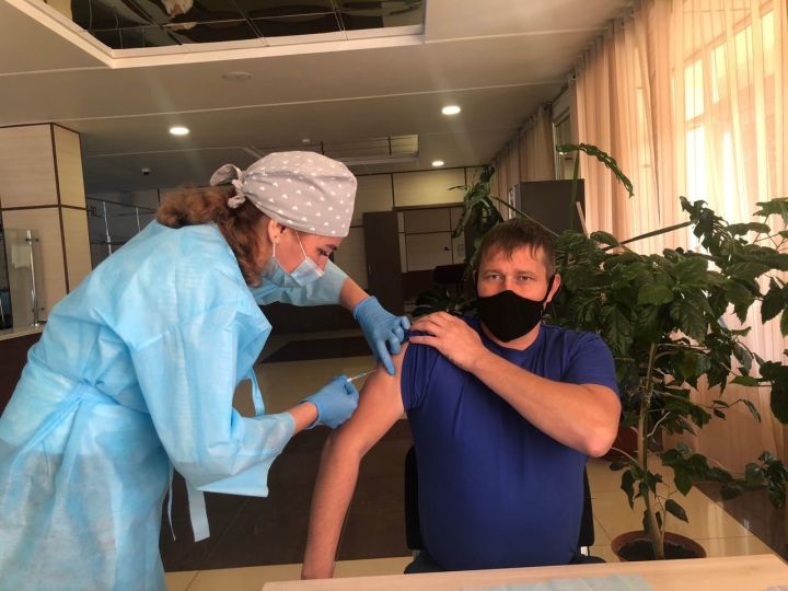 На одном из избирательных участков Менделеевска можно привиться от гриппа