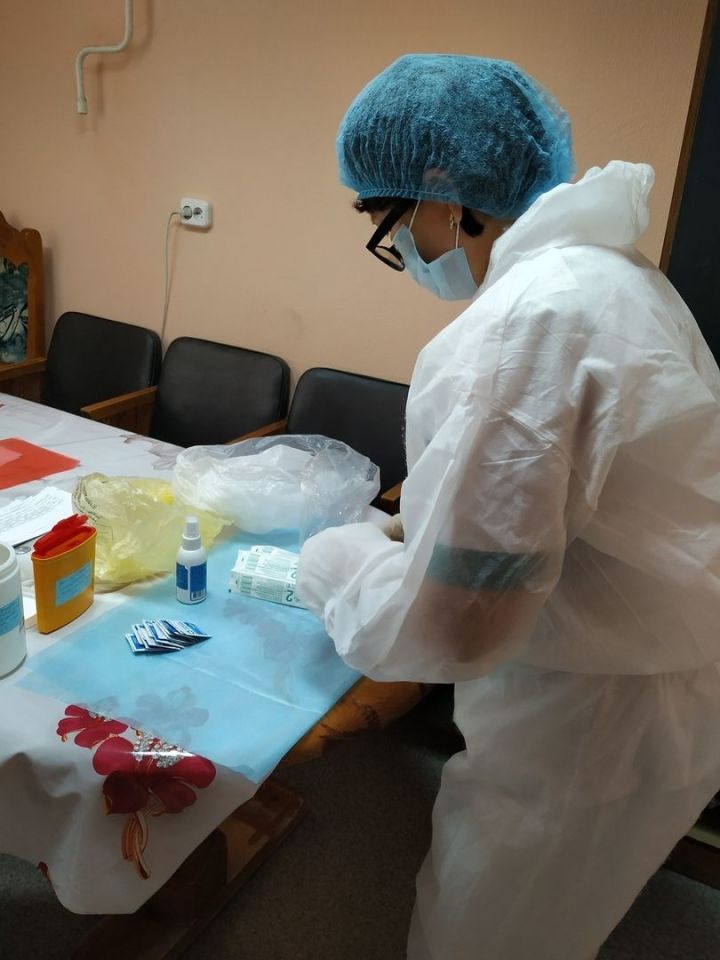 В Менделеевске начали делать прививки против гриппа