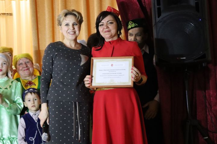 Театр «Елмай» Бизякинского СДК получил звание