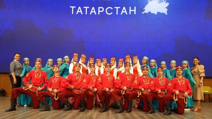 Коллектив «Шаян» открыл молодежный форум «Мост «Москва —Татарстан» в Москве