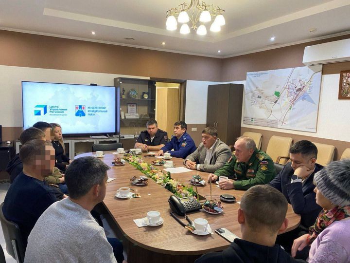 Радмир Беляев встретился с бойцами СВО и их семьями