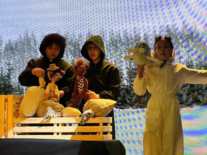В Менделеевске состоялась премьера Детского кукольного спектакля «Маленькие крылья-большой Победы»