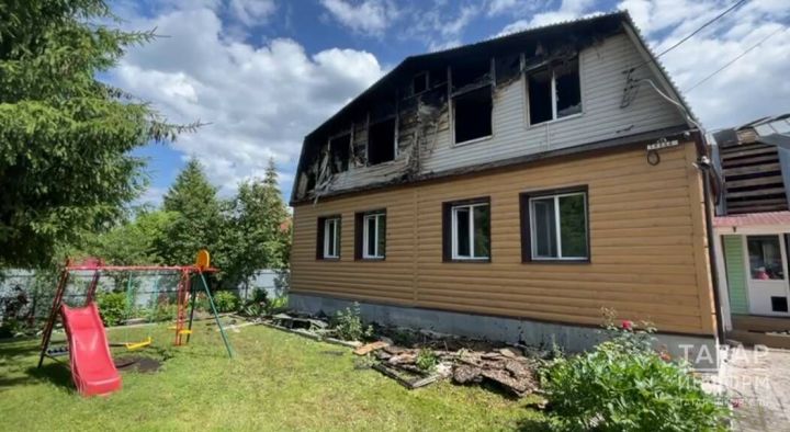 «Бабушка бросилась в огонь ради внуков»: что известно о пожаре на Высокой Горе