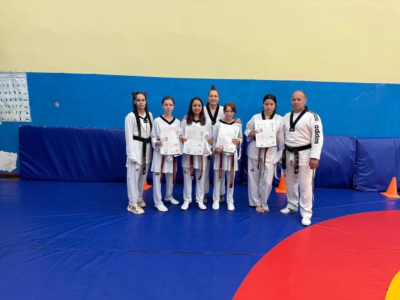 Прошло вручение долгожданных черных поясов! 🥋  Черный пояс :  Фазлыева Ника Дорофеева Виктория  Тарасова Ариадна. Июль 2026 год Менделеевск