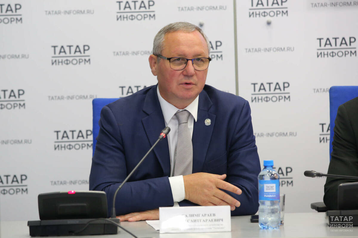 Айдар Салимгараев на конференции в "Татар-информе"