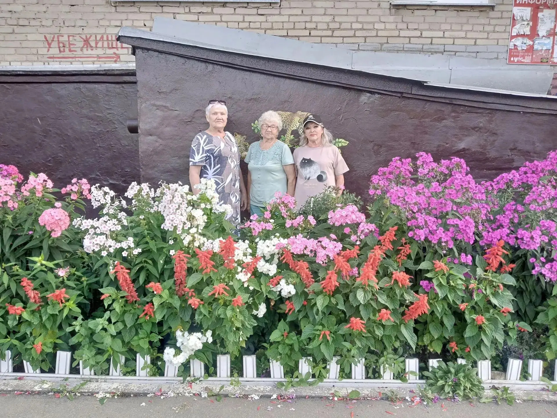 Участницы конкурса "Чэчэк фест" из Менделеевска