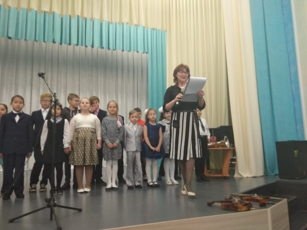 В Детской школе искусств прошел праздник посвящения первоклассников в музыканты