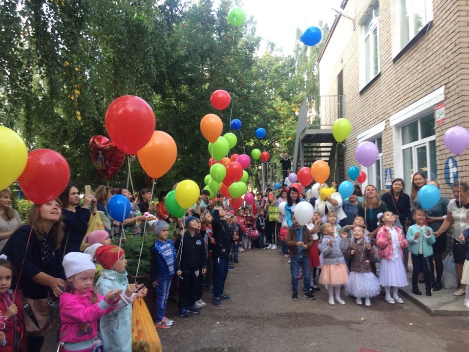 140 юных менделеевцев пришли в обновлённый детский сад №8