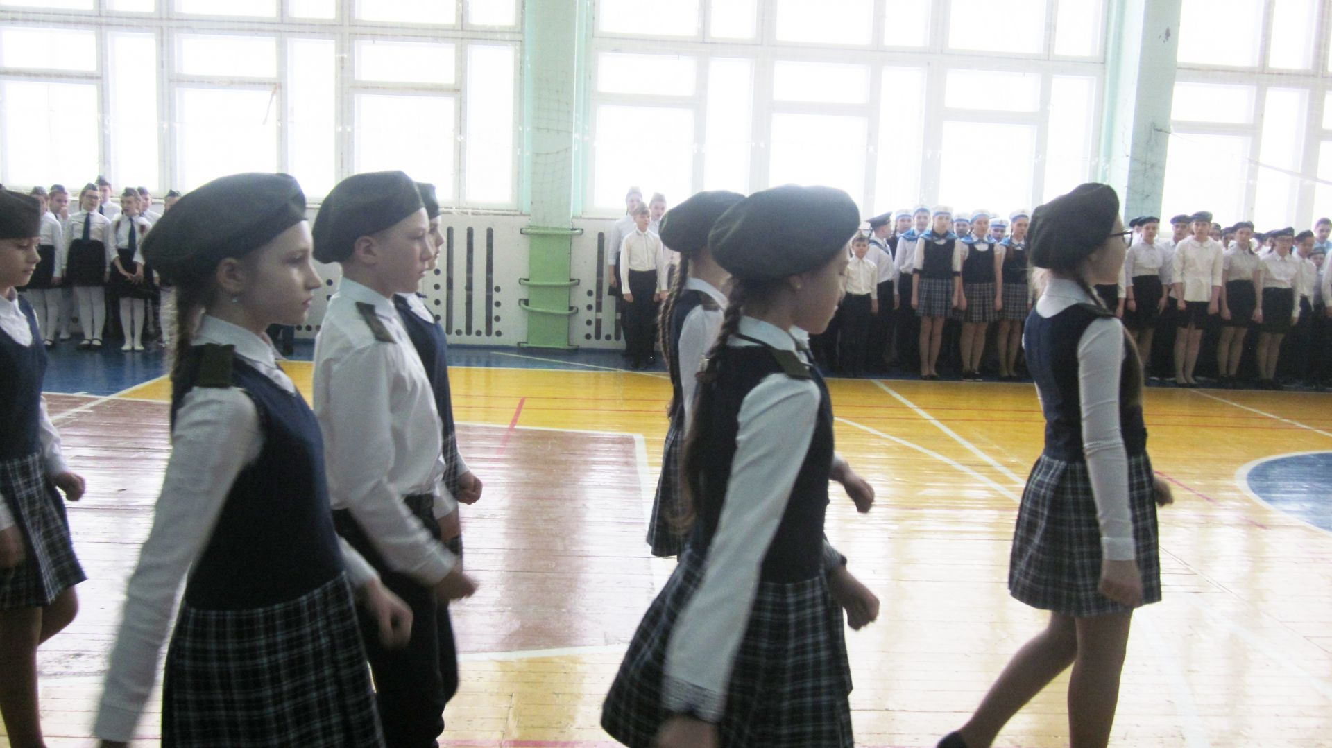В школе №3 прошёл школьный этап муниципального конкурса смотра строя и песни