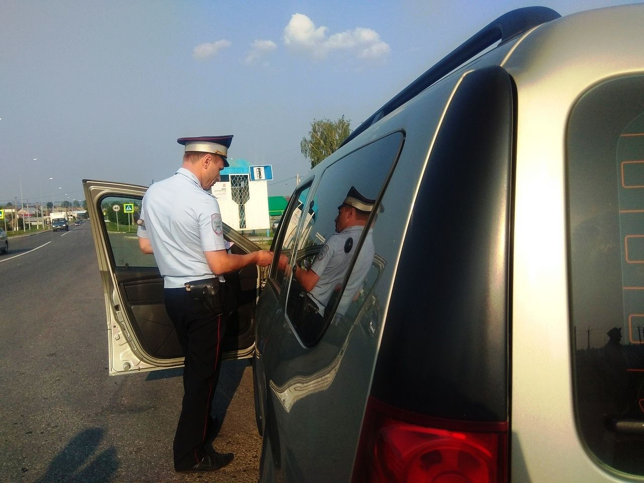 «Дорожный пристав» в Менделеевске поймал должника по кредитам