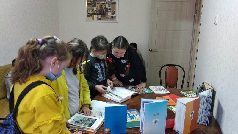 В Менделеевске проведен познавательный час «По страницам Красной книги»