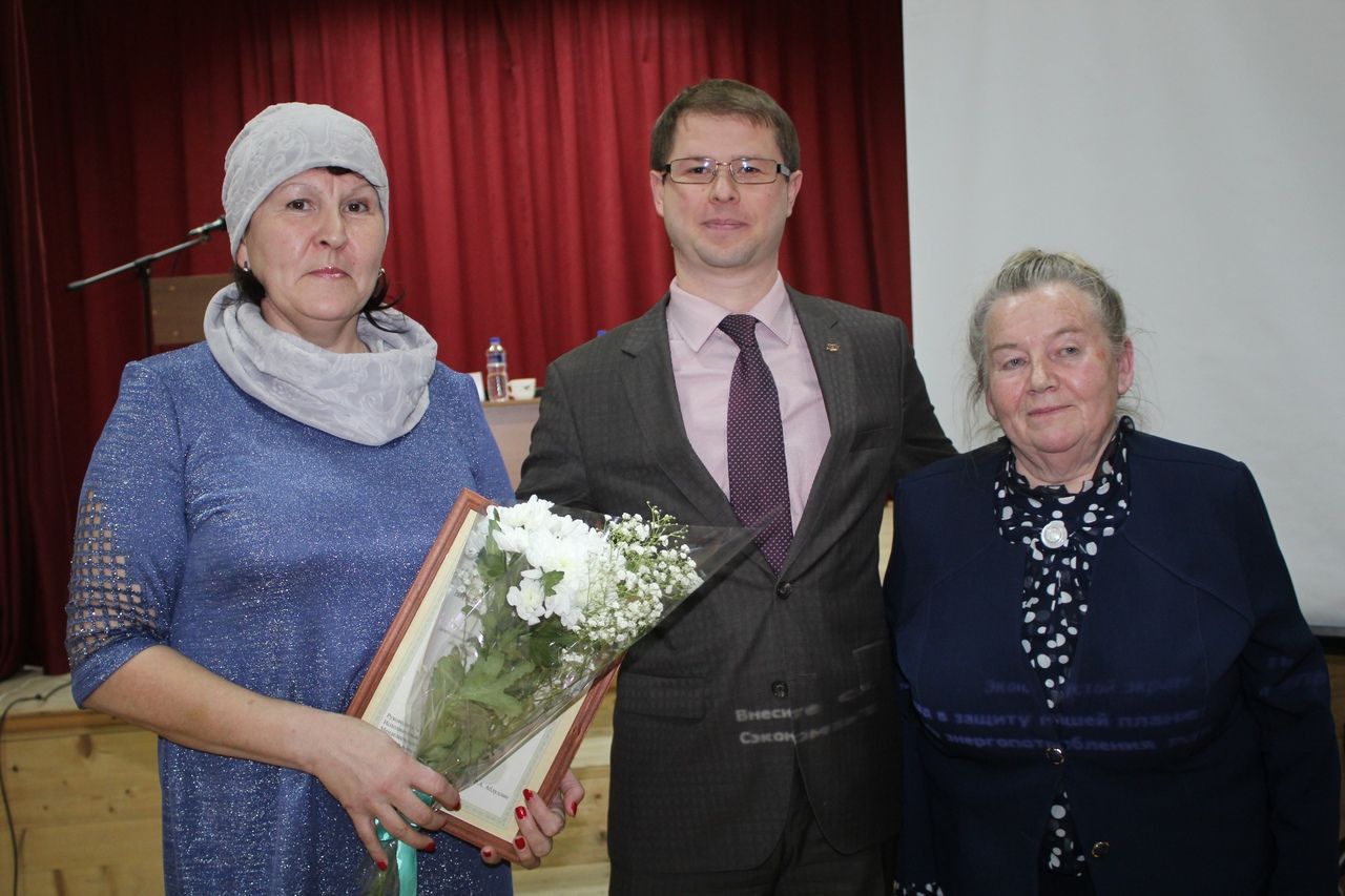Активисты ТОС «Посёлок» Менделеевска награждены Благодарственными письмами 